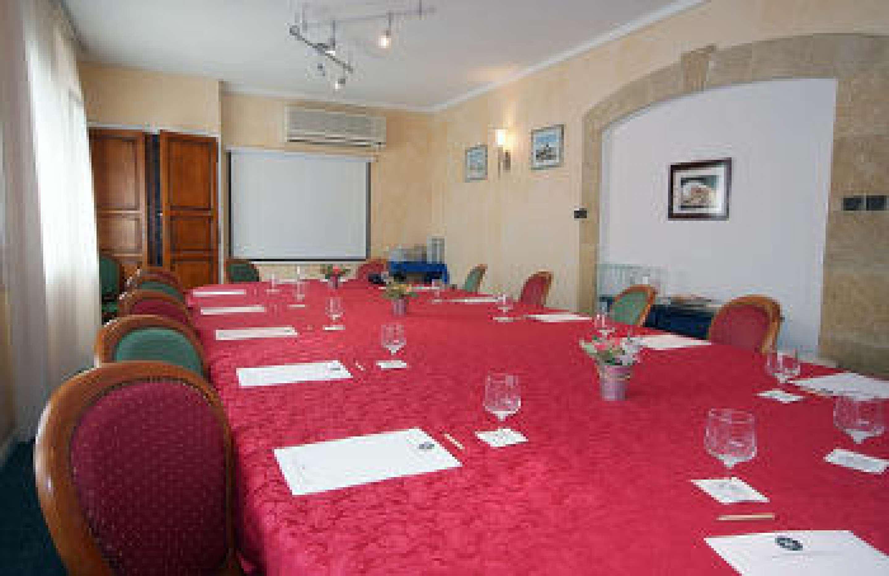 Cit'Hotel Le Mirage Istres Εξωτερικό φωτογραφία